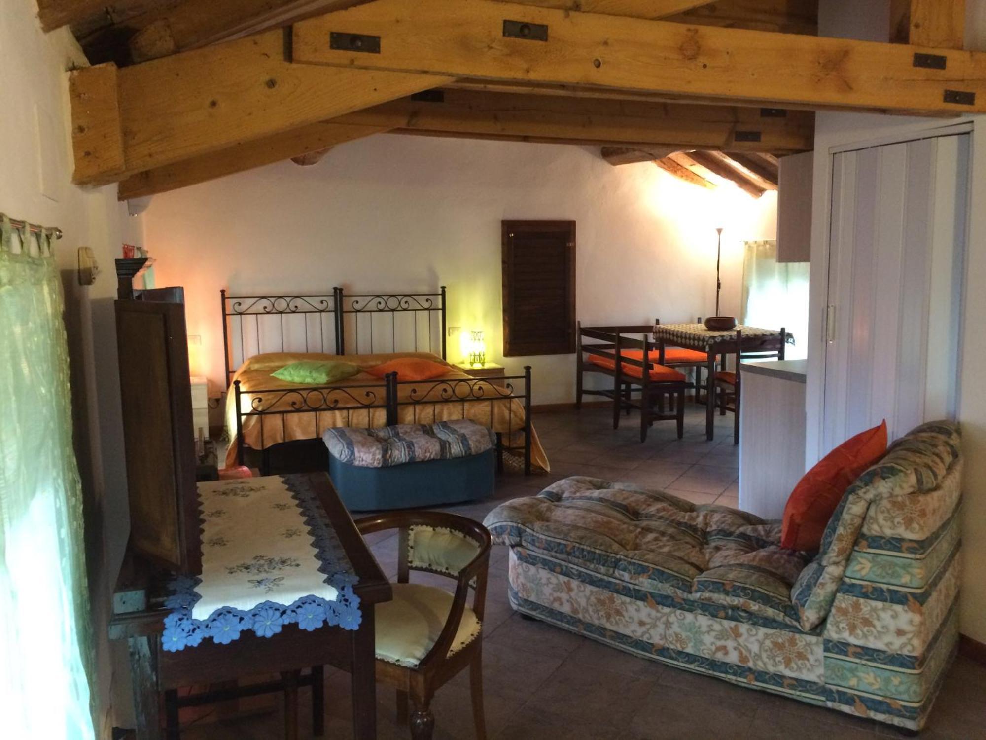 Yoghi & Bubu Apartman Gambolò Szoba fotó